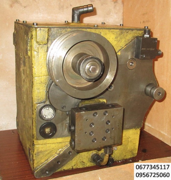 коробка скоростей TUM-35 - станок токарно-винторезный, универсальный быстроходный токарный станок TUM-35, станок TUM-35 (типа ИЖ250), Токарно-винторезный станок FAMOT TUM 35, TUM -35 (аналог иж 250), Tokarka TUM 35D1 x 1000 FABRYCZNIE NOWA , "поляк" TUM-35, КПП коробка переключения передач токарного станка 1и611(круглого)иж250,